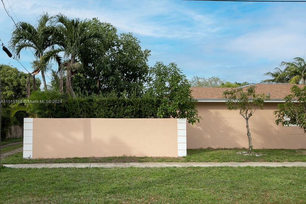 1800 Miami Springs Ave, Miami Springs, Florida 33166, 4 Bedrooms Bedrooms, ,3 BathroomsBathrooms,Residential,For Sale,1800 Miami Springs Ave,A11515168