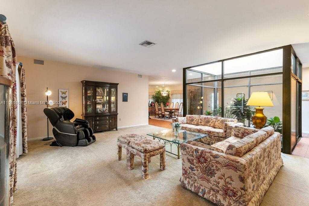 1800 Miami Springs Ave, Miami Springs, Florida 33166, 4 Bedrooms Bedrooms, ,3 BathroomsBathrooms,Residential,For Sale,1800 Miami Springs Ave,A11515168