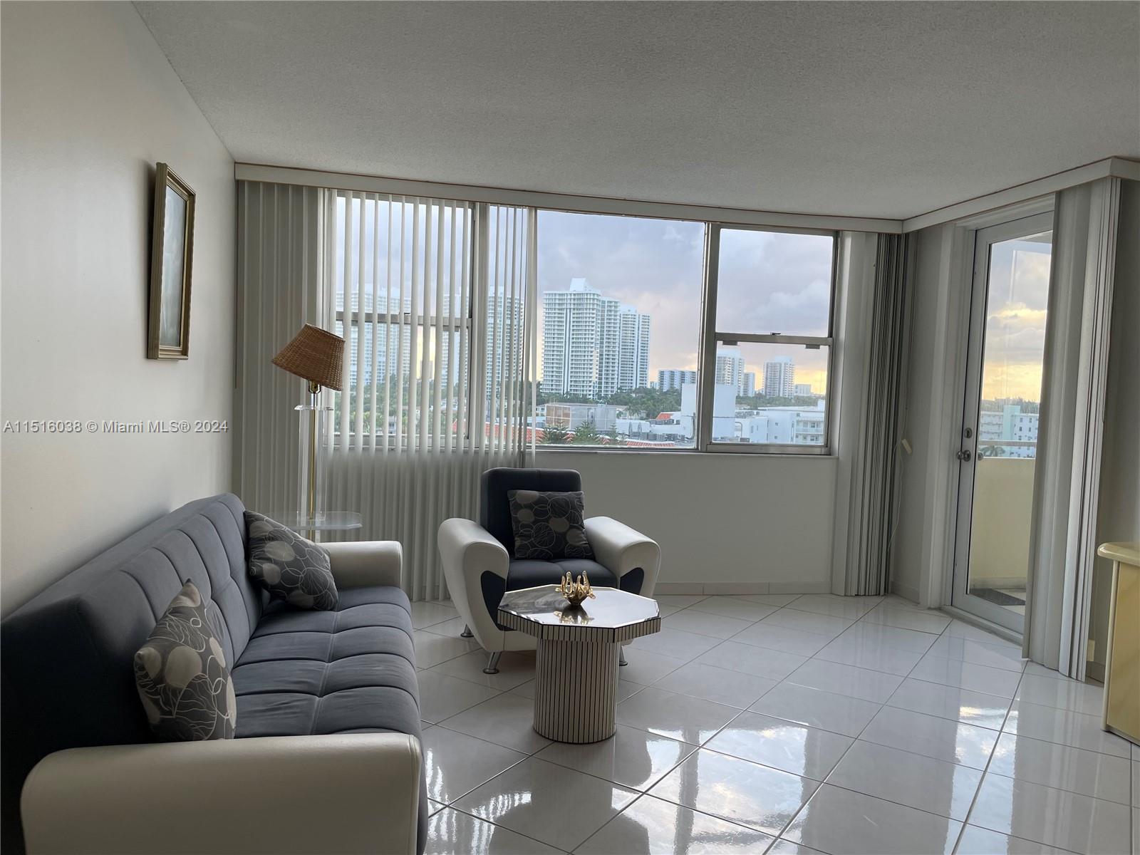 3180 S Ocean Dr 721, Hallandale Beach, Florida 33009, 1 Bedroom Bedrooms, ,1 BathroomBathrooms,Residential,For Sale,3180 S Ocean Dr 721,A11516038