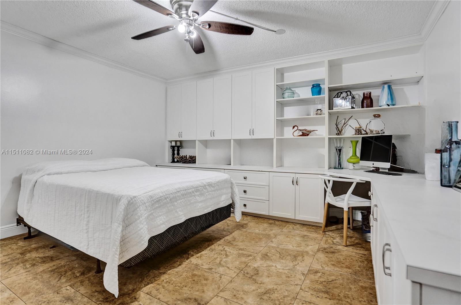 437 Golden Isles Dr 9B-C, Hallandale Beach, Florida 33009, 3 Bedrooms Bedrooms, ,2 BathroomsBathrooms,Residential,For Sale,437 Golden Isles Dr 9B-C,A11511082