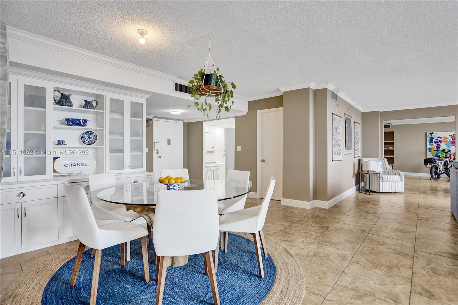 437 Golden Isles Dr 9B-C, Hallandale Beach, Florida 33009, 3 Bedrooms Bedrooms, ,2 BathroomsBathrooms,Residential,For Sale,437 Golden Isles Dr 9B-C,A11511082
