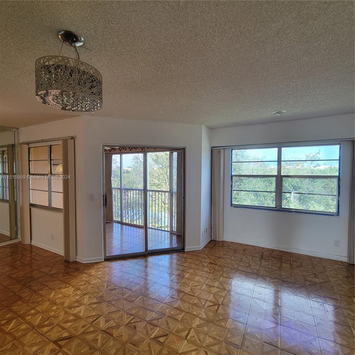 1001 SW 128th Ter 414B, Pembroke Pines, Florida 33027, 1 Bedroom Bedrooms, ,1 BathroomBathrooms,Residential,For Sale,1001 SW 128th Ter 414B,A11515959