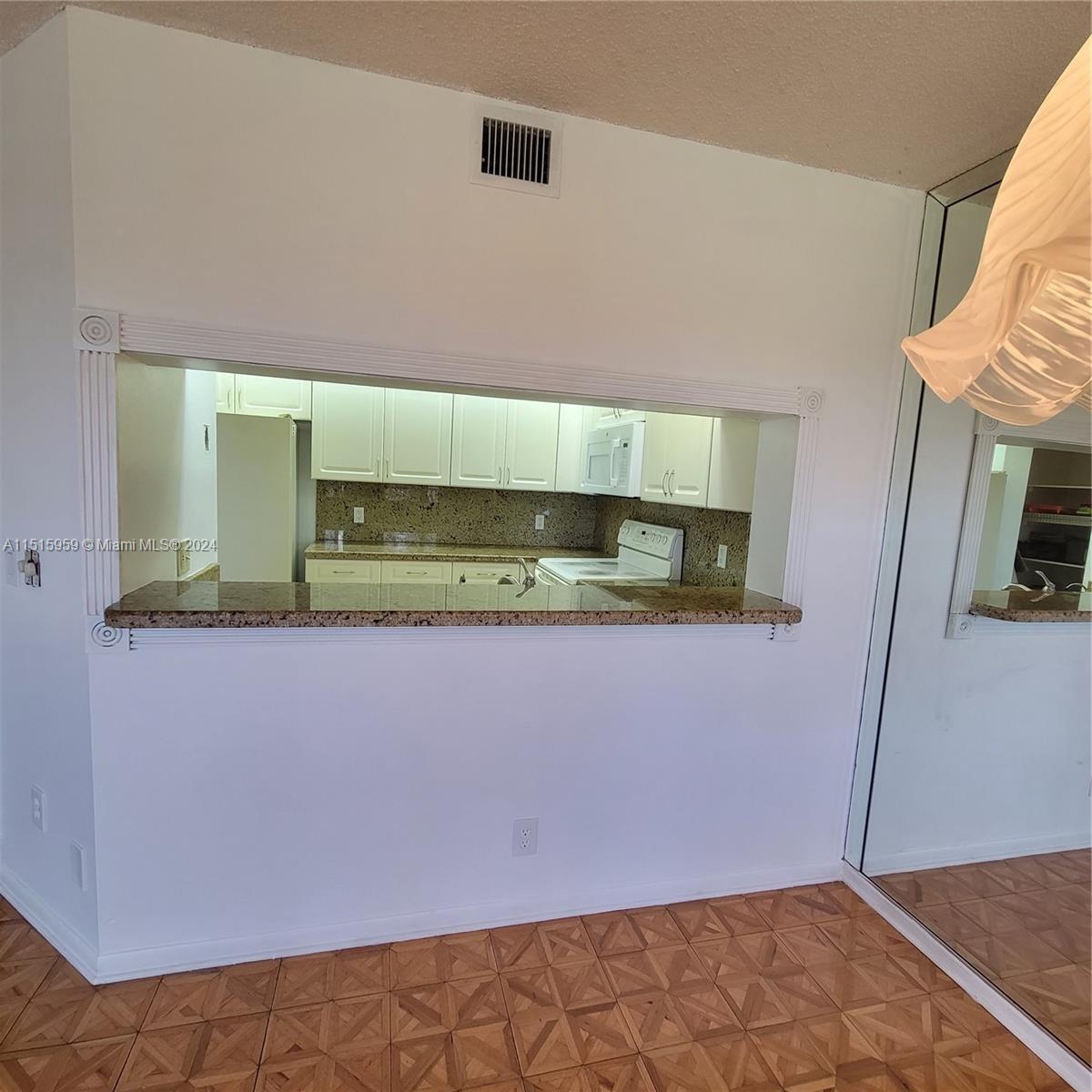 1001 SW 128th Ter 414B, Pembroke Pines, Florida 33027, 1 Bedroom Bedrooms, ,1 BathroomBathrooms,Residential,For Sale,1001 SW 128th Ter 414B,A11515959