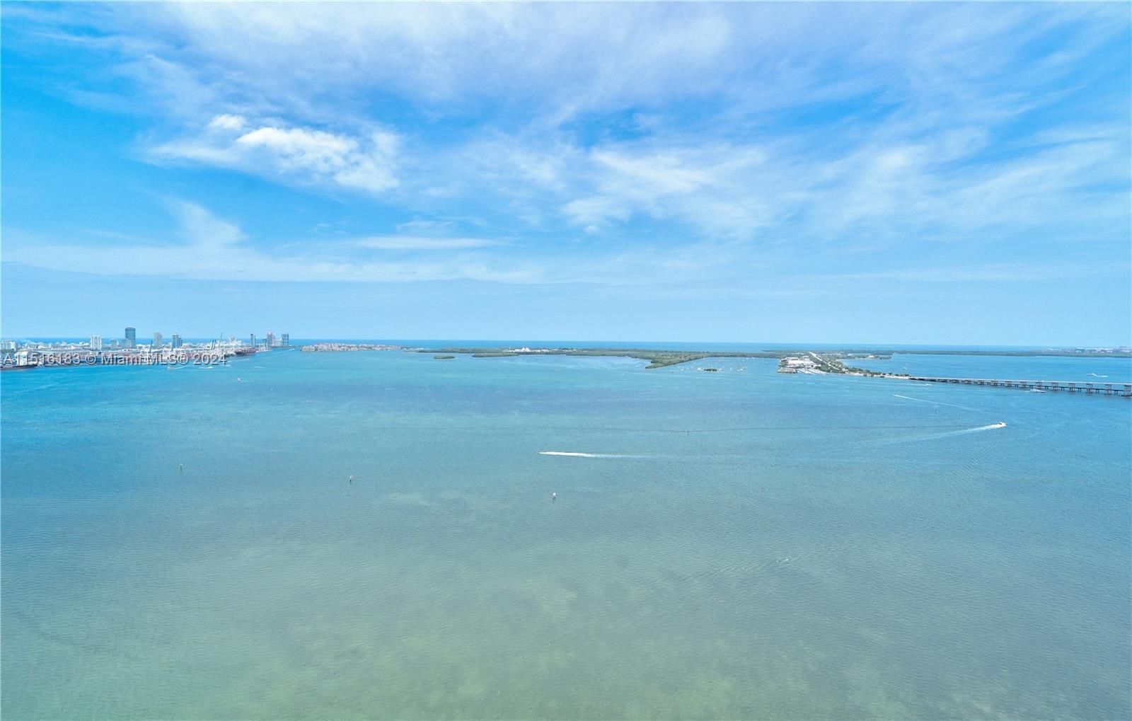1331 Brickell Bay Dr 3807, Miami, Florida 33131, 3 Bedrooms Bedrooms, ,3 BathroomsBathrooms,Residentiallease,For Rent,1331 Brickell Bay Dr 3807,A11516183