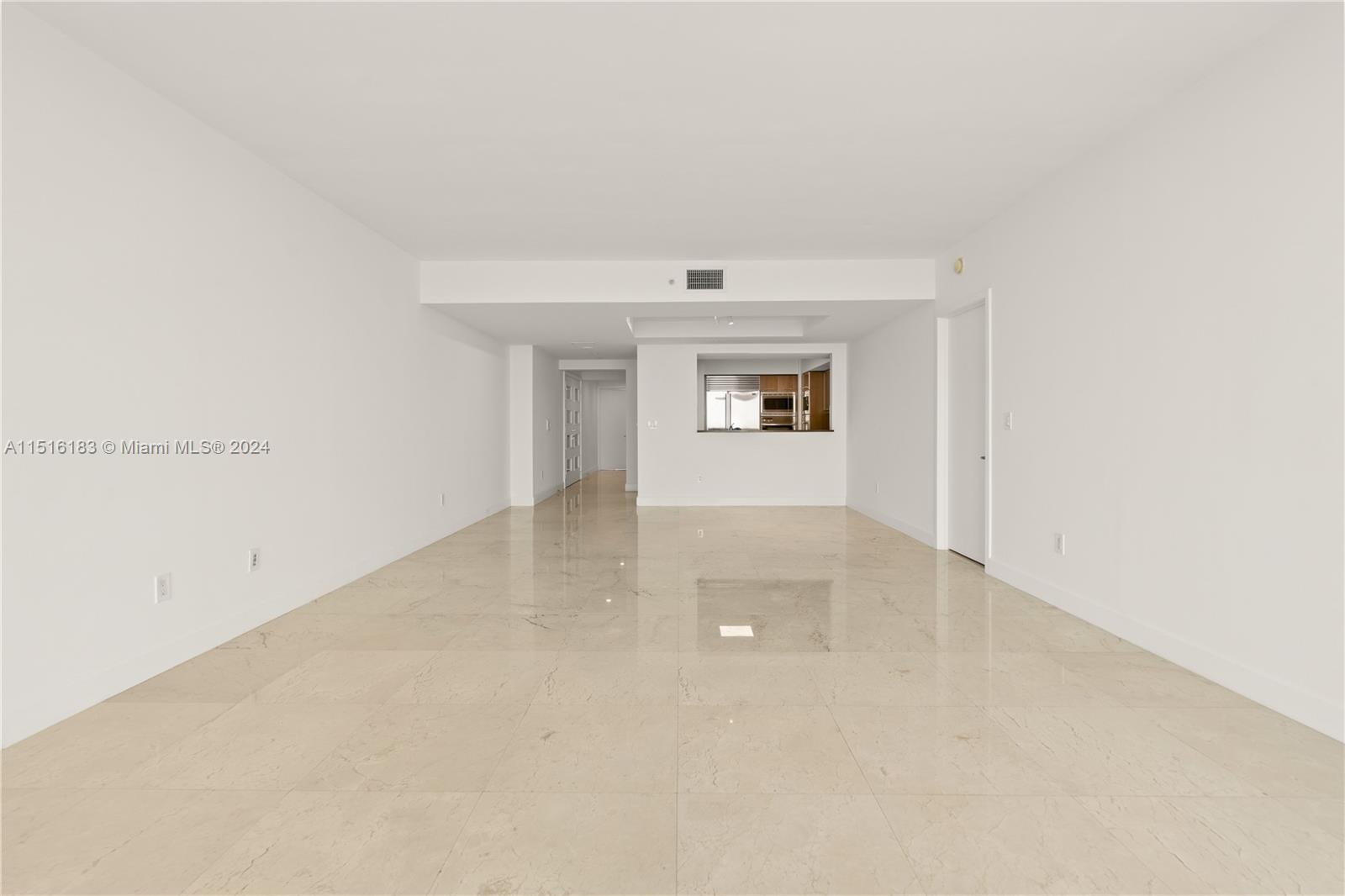 1331 Brickell Bay Dr 3807, Miami, Florida 33131, 3 Bedrooms Bedrooms, ,3 BathroomsBathrooms,Residentiallease,For Rent,1331 Brickell Bay Dr 3807,A11516183