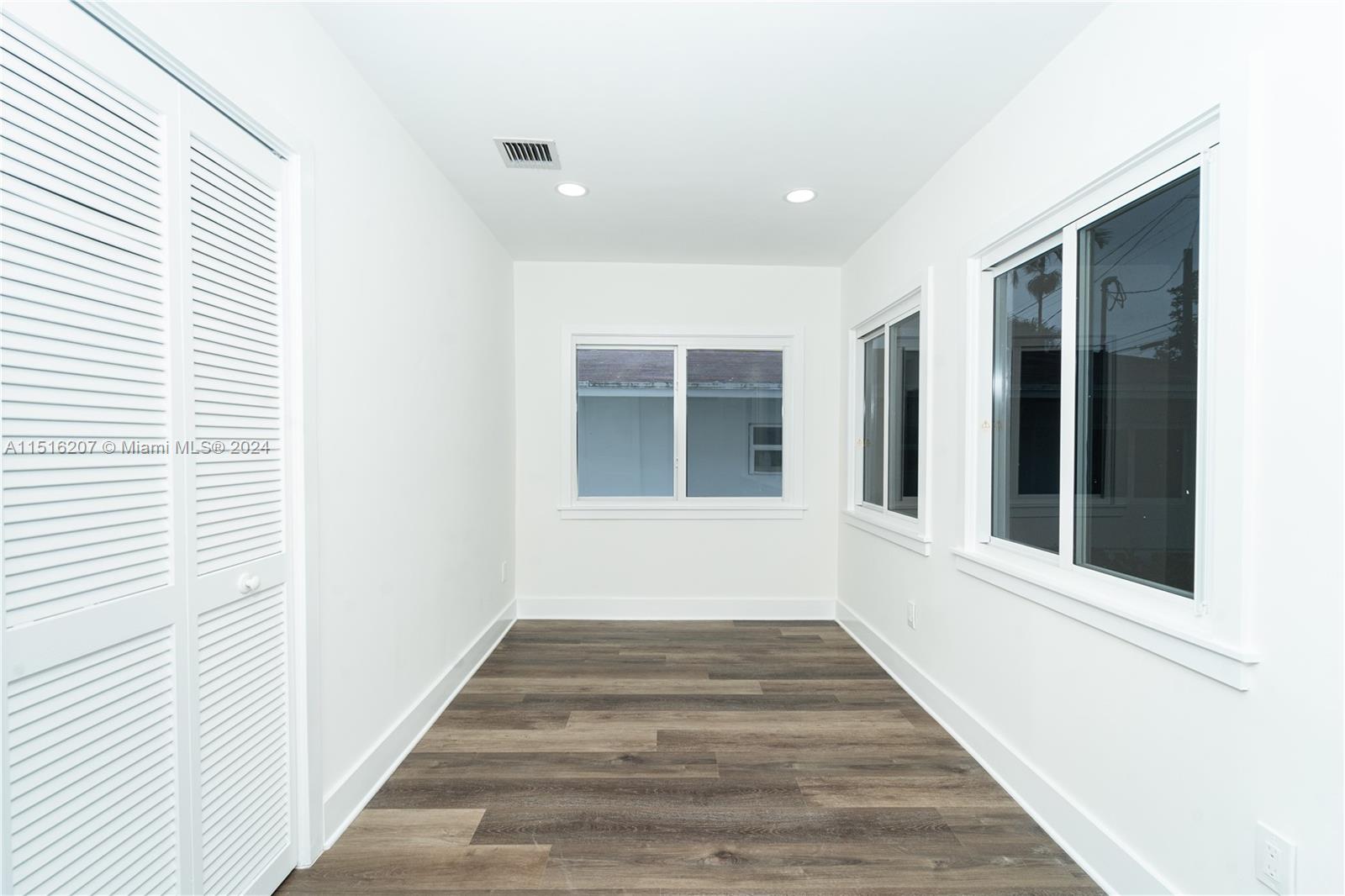 3554 SW 24th Ter, Miami, Florida 33145, ,Residentialincome,For Sale,3554 SW 24th Ter,A11516207