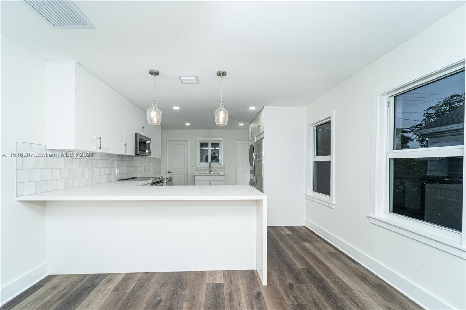 3554 SW 24th Ter, Miami, Florida 33145, ,Residentialincome,For Sale,3554 SW 24th Ter,A11516207