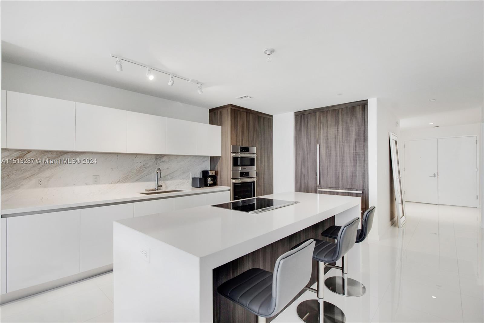 851 NE 1st Ave 2501, Miami, Florida 33132, 3 Bedrooms Bedrooms, ,4 BathroomsBathrooms,Residentiallease,For Rent,851 NE 1st Ave 2501,A11513287