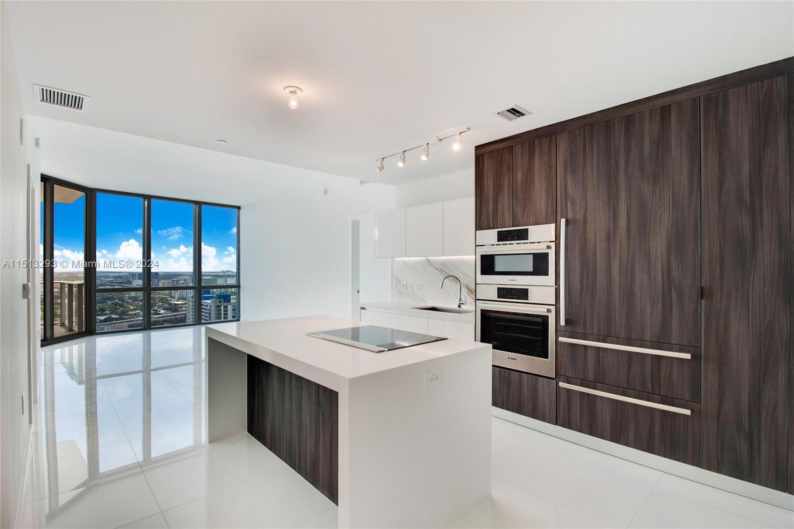 851 NE 1st Ave 3208, Miami, Florida 33132, 2 Bedrooms Bedrooms, ,3 BathroomsBathrooms,Residential,For Sale,851 NE 1st Ave 3208,A11513293
