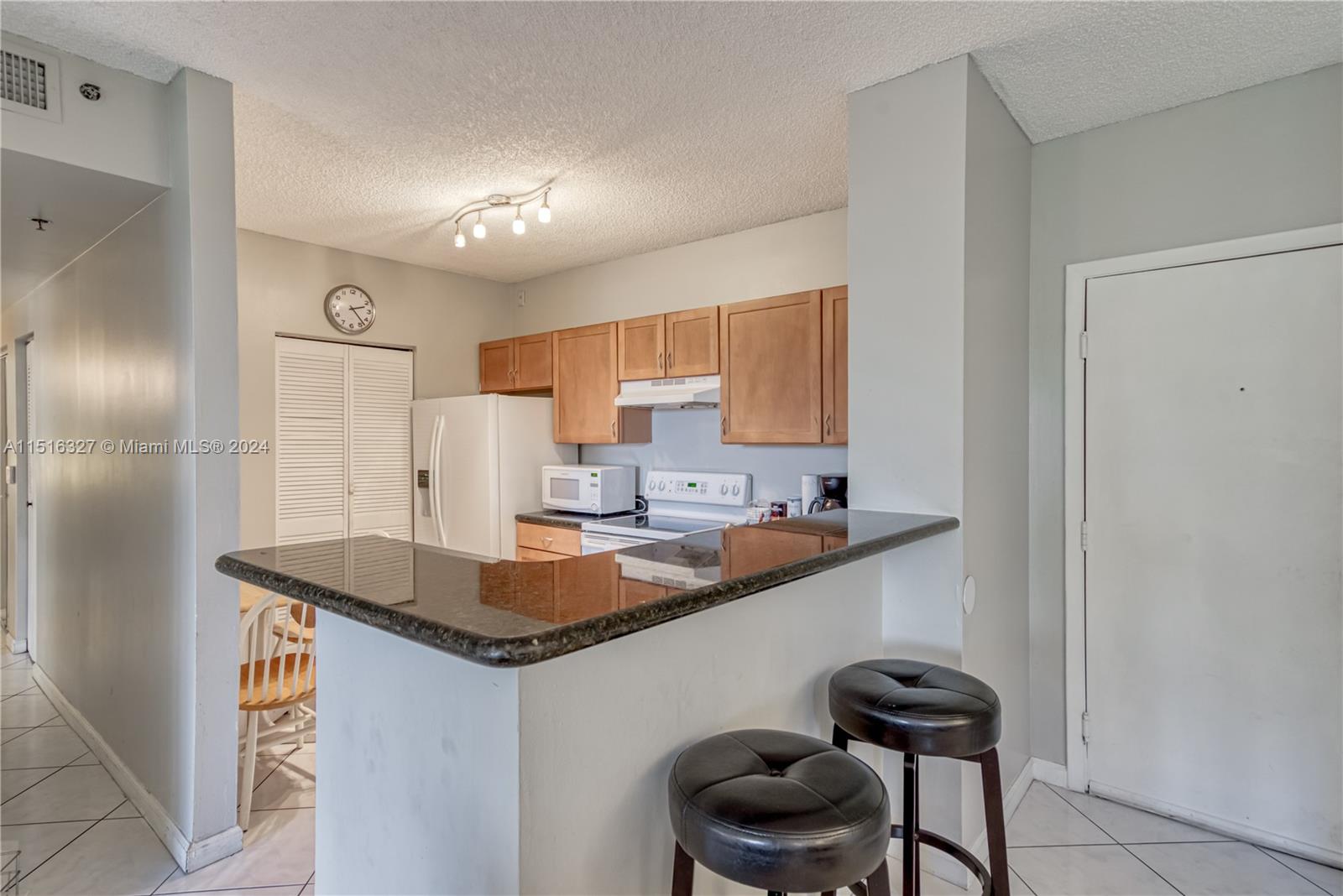 19655 E Country Club Dr 6108, Aventura, Florida 33180, 2 Bedrooms Bedrooms, ,2 BathroomsBathrooms,Residential,For Sale,19655 E Country Club Dr 6108,A11516327