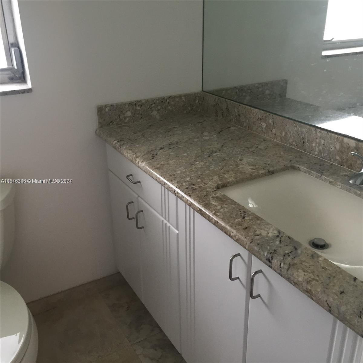 907 Cypress Ter 206, Pompano Beach, Florida 33069, 3 Bedrooms Bedrooms, ,2 BathroomsBathrooms,Residentiallease,For Rent,907 Cypress Ter 206,A11516345