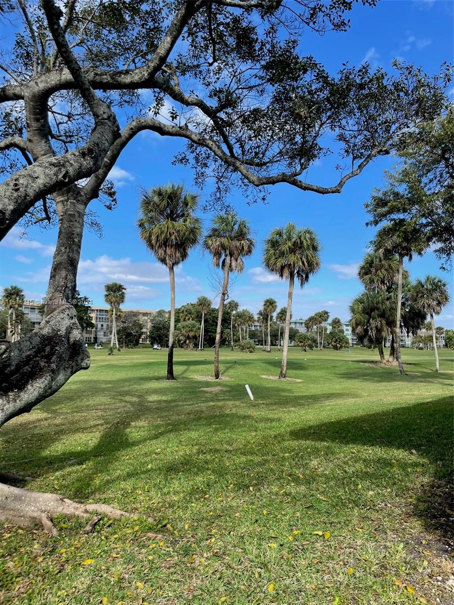 907 Cypress Ter 206, Pompano Beach, Florida 33069, 3 Bedrooms Bedrooms, ,2 BathroomsBathrooms,Residentiallease,For Rent,907 Cypress Ter 206,A11516345
