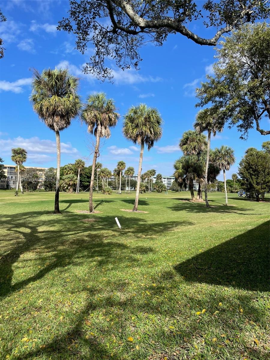 907 Cypress Ter 206, Pompano Beach, Florida 33069, 3 Bedrooms Bedrooms, ,2 BathroomsBathrooms,Residentiallease,For Rent,907 Cypress Ter 206,A11516345
