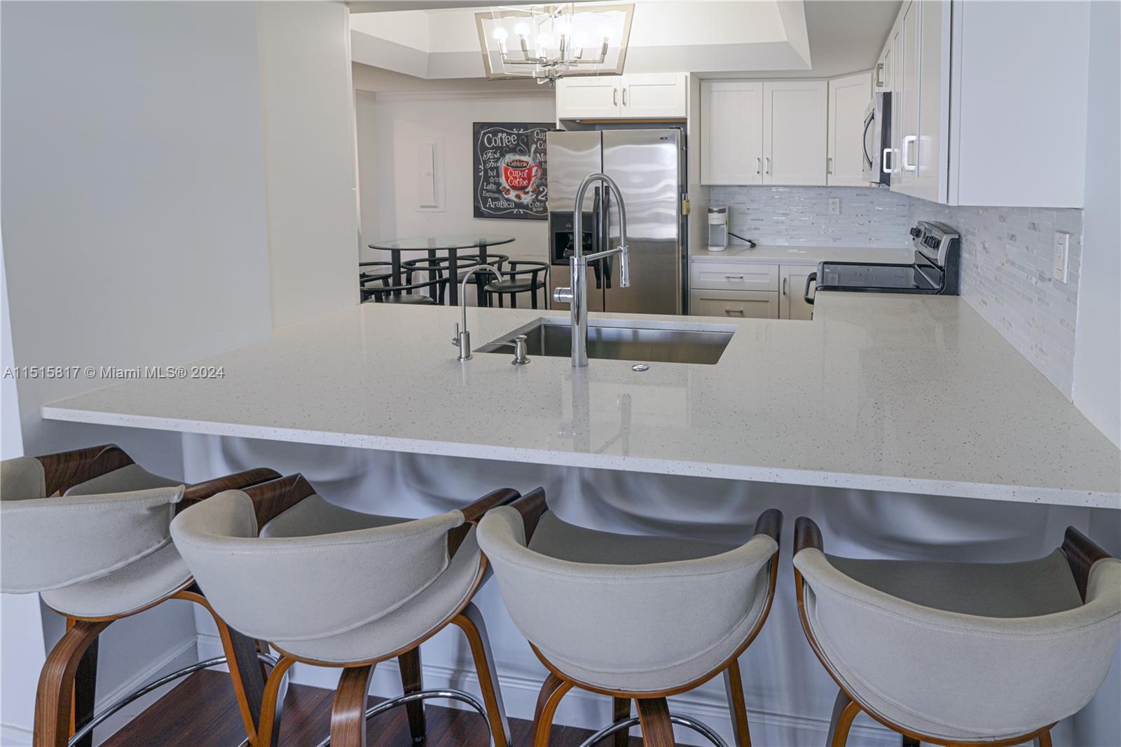 520 Brickell Key Dr A1604, Miami, Florida 33131, 2 Bedrooms Bedrooms, ,2 BathroomsBathrooms,Residentiallease,For Rent,520 Brickell Key Dr A1604,A11515817