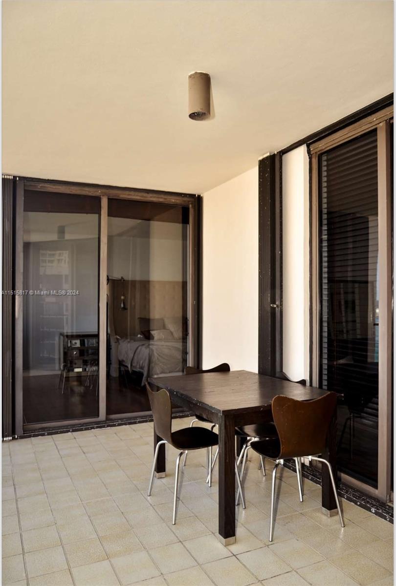 520 Brickell Key Dr A1604, Miami, Florida 33131, 2 Bedrooms Bedrooms, ,2 BathroomsBathrooms,Residentiallease,For Rent,520 Brickell Key Dr A1604,A11515817