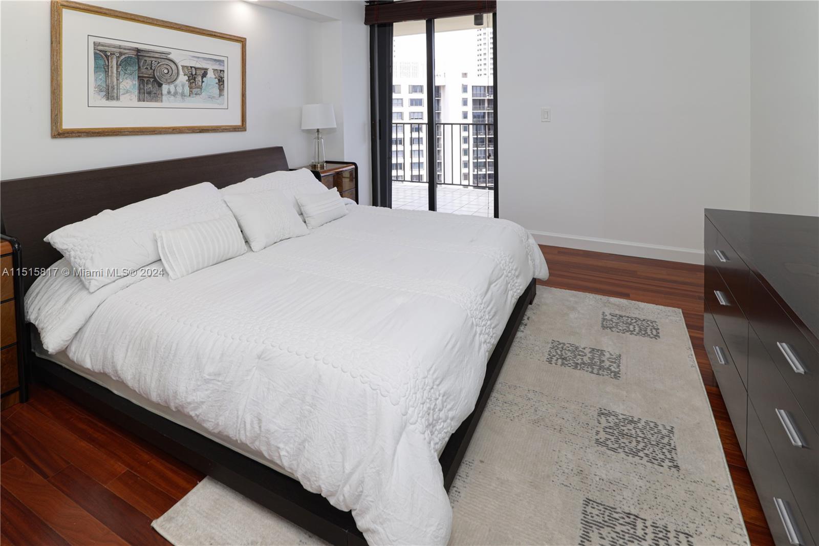 520 Brickell Key Dr A1604, Miami, Florida 33131, 2 Bedrooms Bedrooms, ,2 BathroomsBathrooms,Residentiallease,For Rent,520 Brickell Key Dr A1604,A11515817