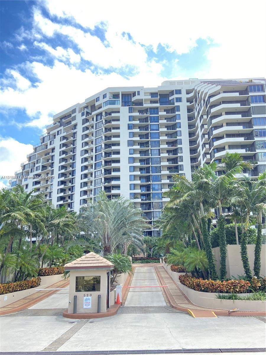 520 Brickell Key Dr A1604, Miami, Florida 33131, 2 Bedrooms Bedrooms, ,2 BathroomsBathrooms,Residentiallease,For Rent,520 Brickell Key Dr A1604,A11515817