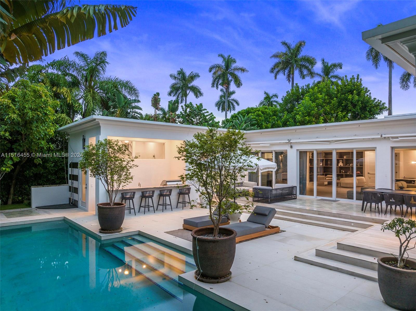 6626 Pinetree Ln 0, Miami Beach, Florida 33141, 5 Bedrooms Bedrooms, ,5 BathroomsBathrooms,Residentiallease,For Rent,6626 Pinetree Ln 0,A11516455