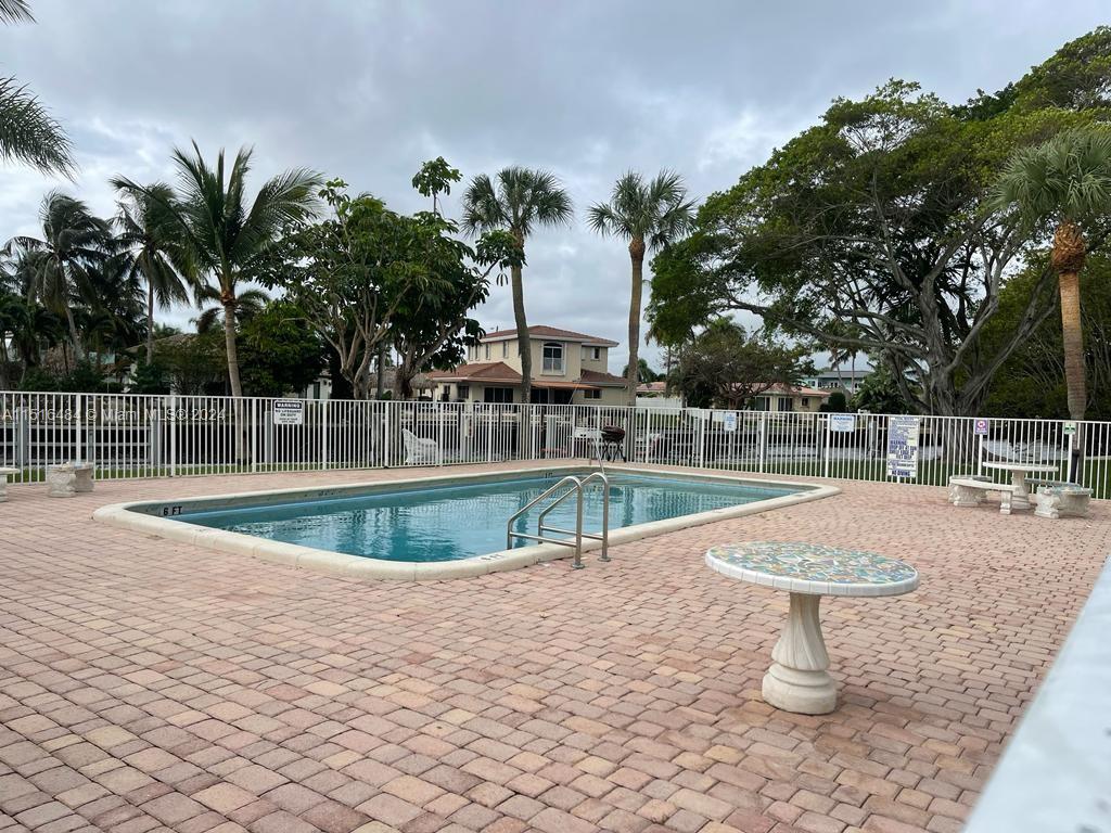 151 SE 6th ave 2, Pompano Beach, Florida 33060, 2 Bedrooms Bedrooms, ,2 BathroomsBathrooms,Residential,For Sale,151 SE 6th ave 2,A11516484