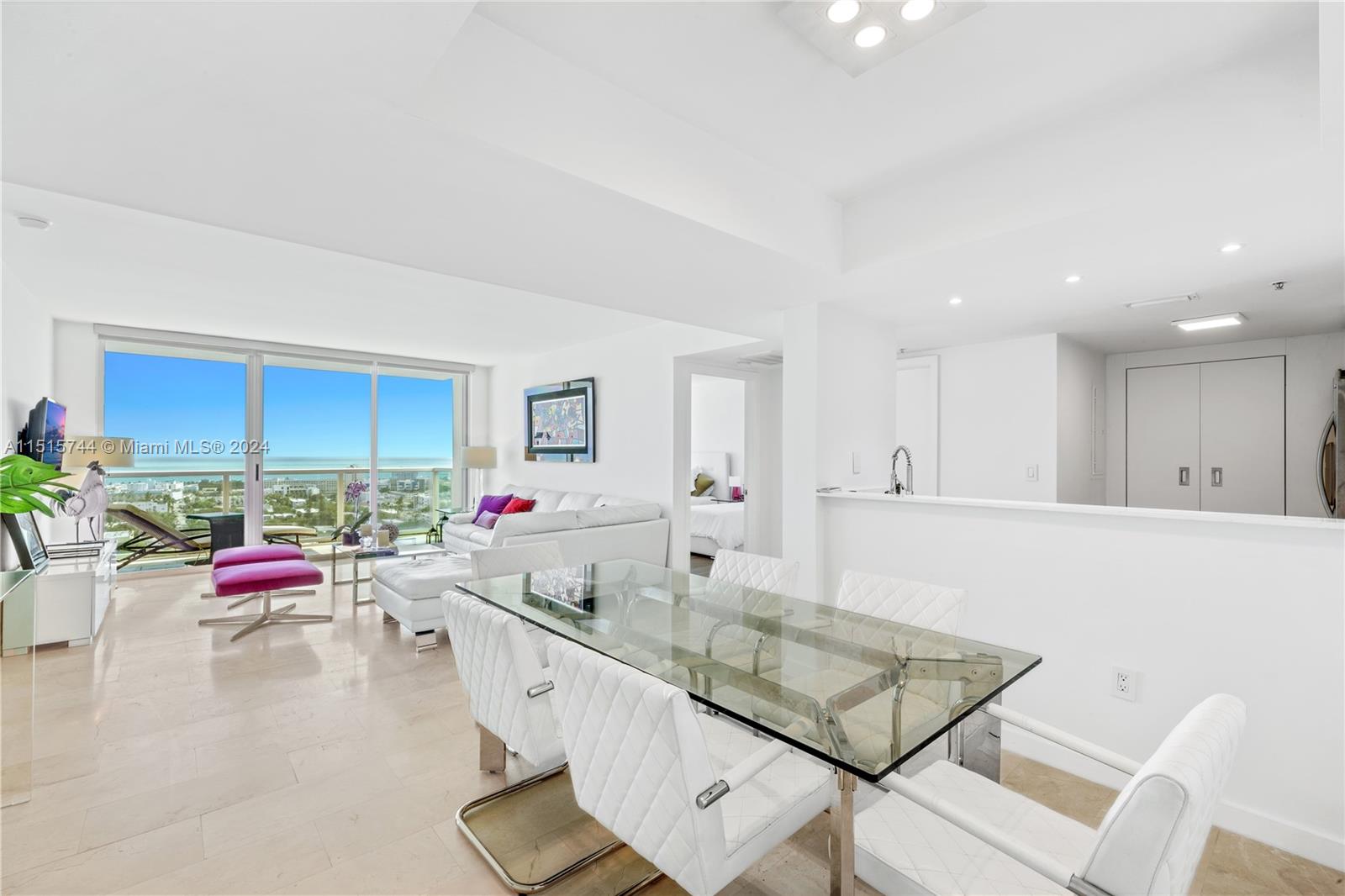 650 West Ave 2310, Miami Beach, Florida 33139, 2 Bedrooms Bedrooms, ,2 BathroomsBathrooms,Residential,For Sale,650 West Ave 2310,A11515744