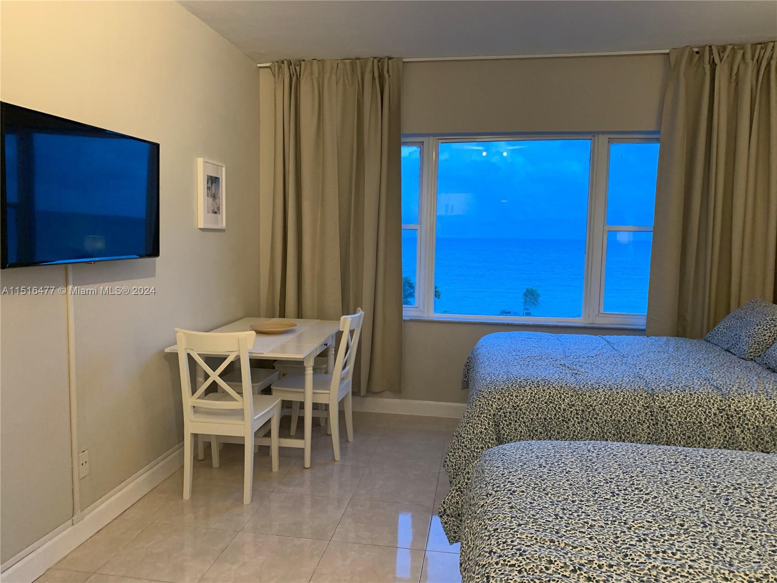 6345 Collins Ave 703, Miami Beach, Florida 33141, ,1 BathroomBathrooms,Residential,For Sale,6345 Collins Ave 703,A11516477