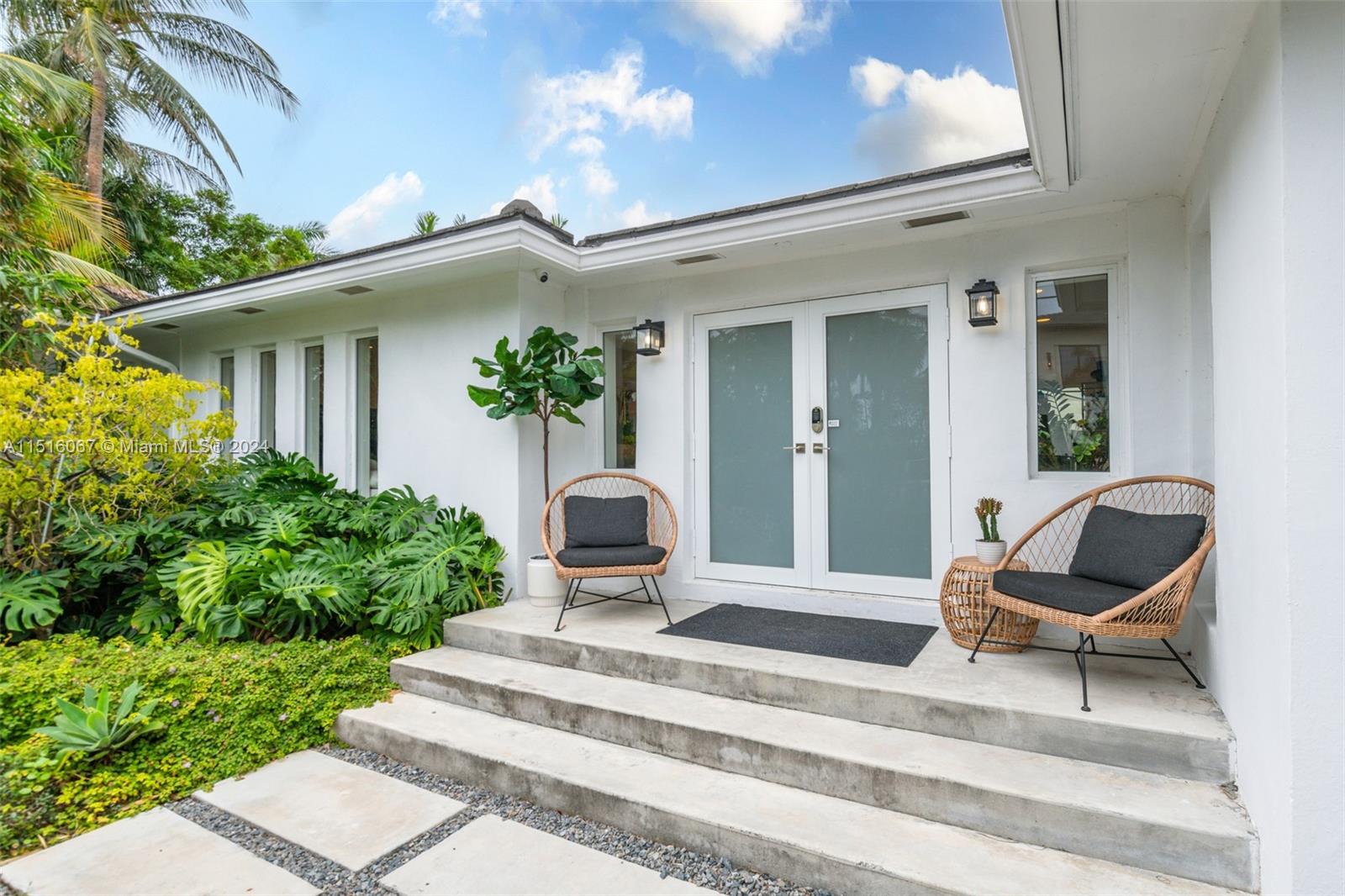 424 E Dilido Dr, Miami Beach, Florida 33139, 4 Bedrooms Bedrooms, ,3 BathroomsBathrooms,Residential,For Sale,424 E Dilido Dr,A11516067