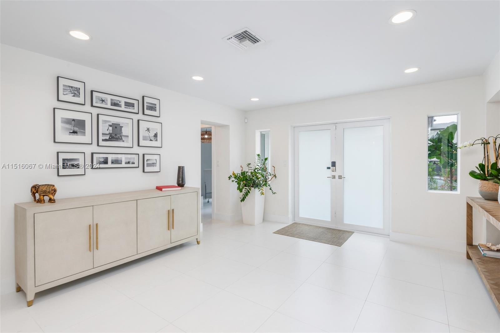 424 E Dilido Dr, Miami Beach, Florida 33139, 4 Bedrooms Bedrooms, ,3 BathroomsBathrooms,Residential,For Sale,424 E Dilido Dr,A11516067