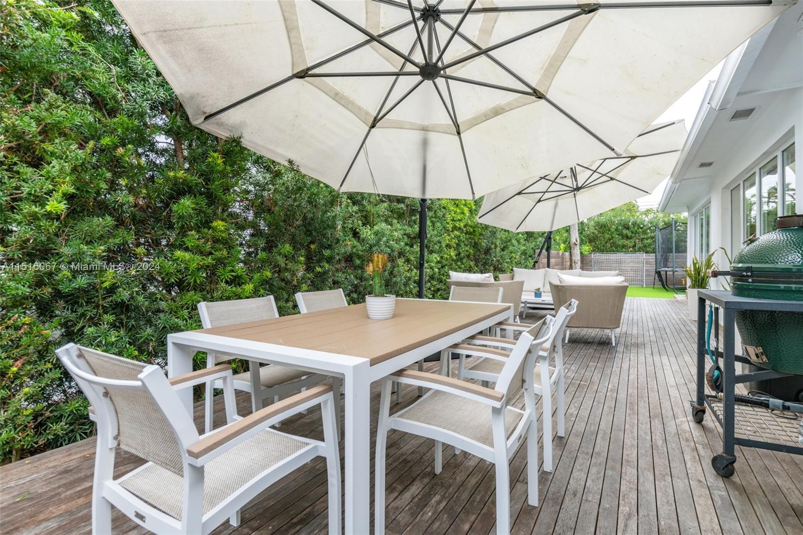 424 E Dilido Dr, Miami Beach, Florida 33139, 4 Bedrooms Bedrooms, ,3 BathroomsBathrooms,Residential,For Sale,424 E Dilido Dr,A11516067