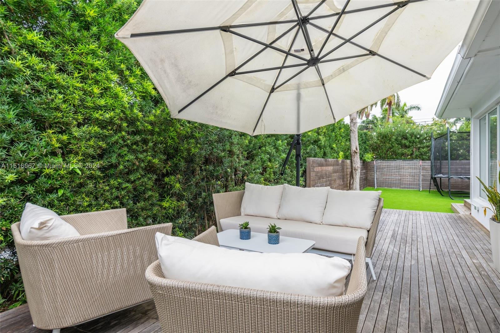 424 E Dilido Dr, Miami Beach, Florida 33139, 4 Bedrooms Bedrooms, ,3 BathroomsBathrooms,Residential,For Sale,424 E Dilido Dr,A11516067