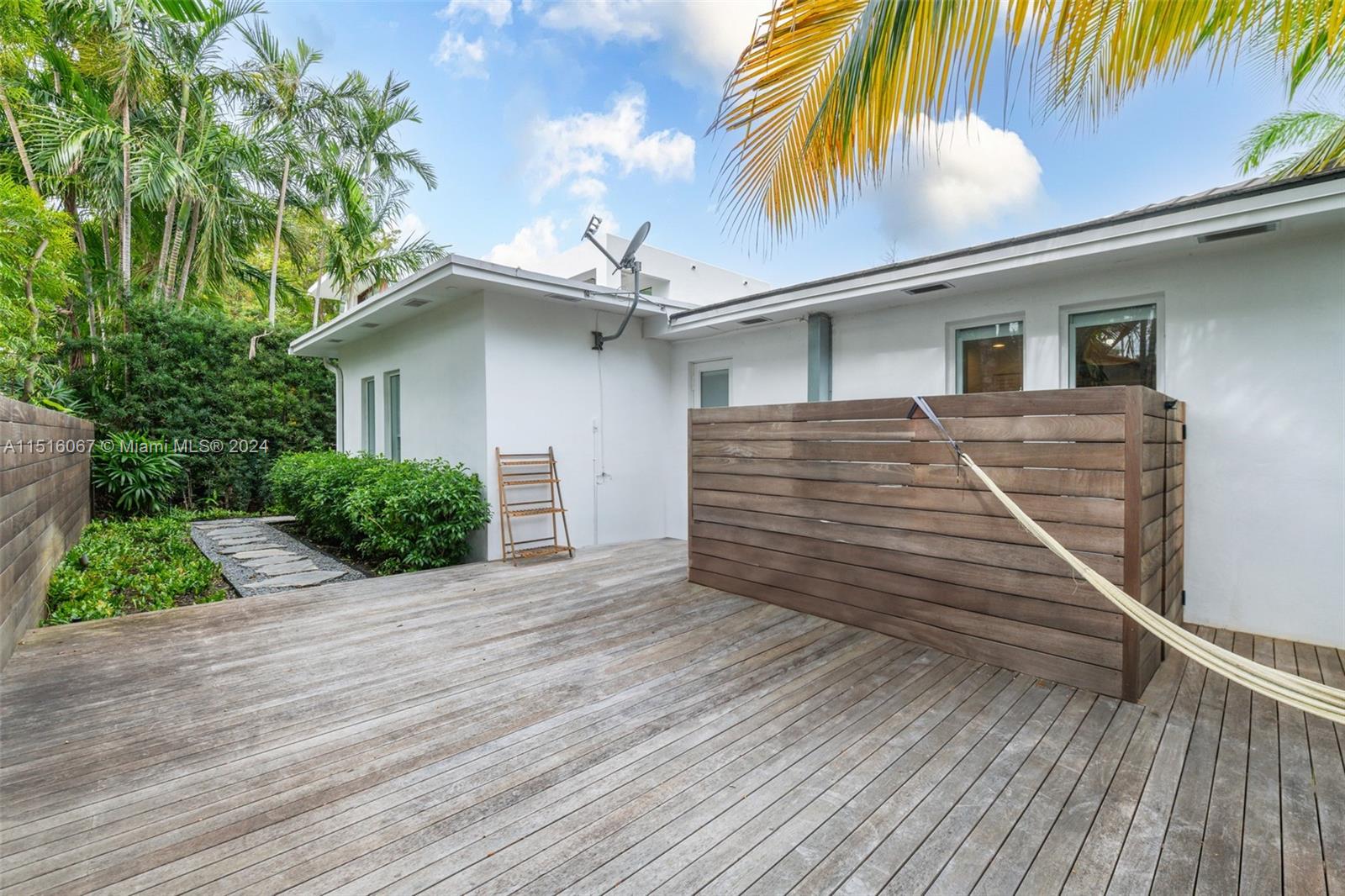 424 E Dilido Dr, Miami Beach, Florida 33139, 4 Bedrooms Bedrooms, ,3 BathroomsBathrooms,Residential,For Sale,424 E Dilido Dr,A11516067
