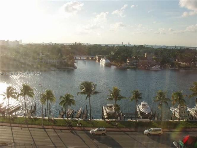 5005 COLLINS AV 304, Miami Beach, Florida 33140, 1 Bedroom Bedrooms, ,1 BathroomBathrooms,Residential,For Sale,5005 COLLINS AV 304,A11516571