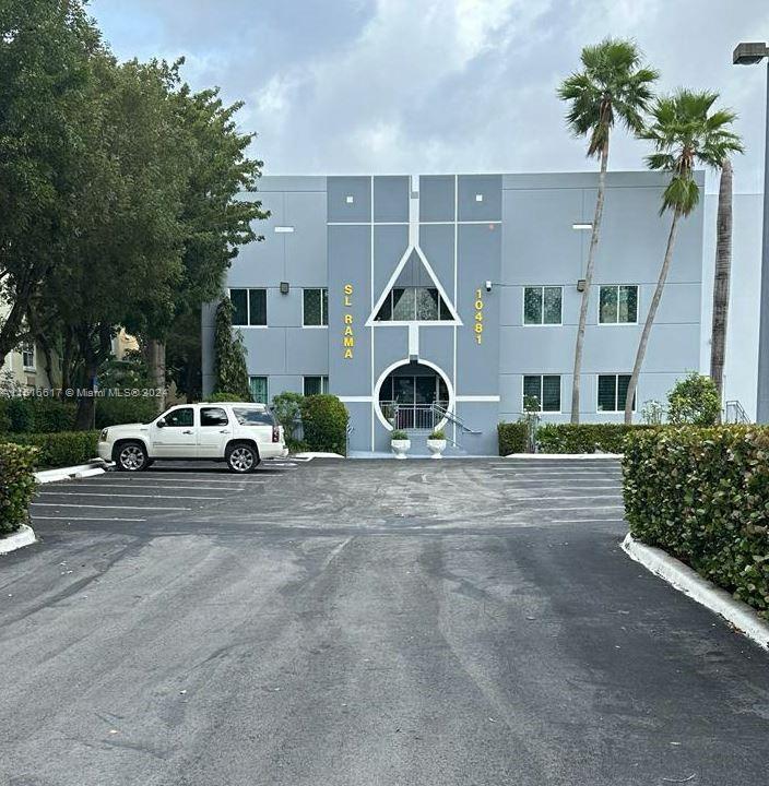 10481 NW 36th St 1, Doral, Florida 33178, ,Commerciallease,For Rent,10481 NW 36th St 1,A11516617