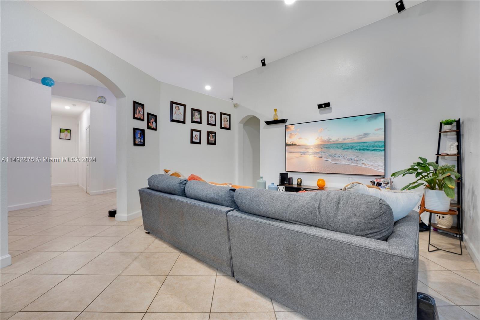 13000 SW 193rd St, Miami, Florida 33177, 4 Bedrooms Bedrooms, ,3 BathroomsBathrooms,Residential,For Sale,13000 SW 193rd St,A11492875