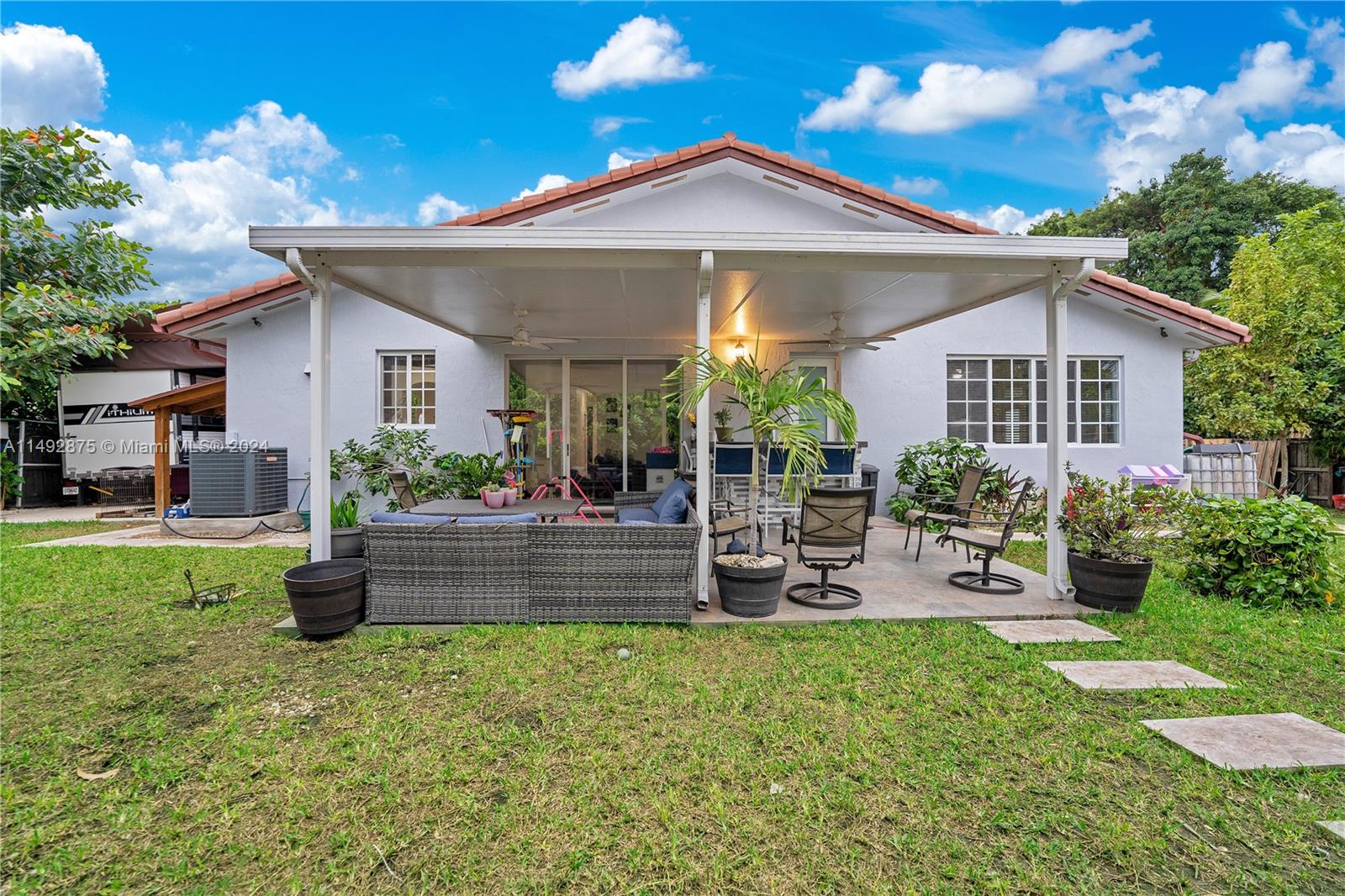 13000 SW 193rd St, Miami, Florida 33177, 4 Bedrooms Bedrooms, ,3 BathroomsBathrooms,Residential,For Sale,13000 SW 193rd St,A11492875