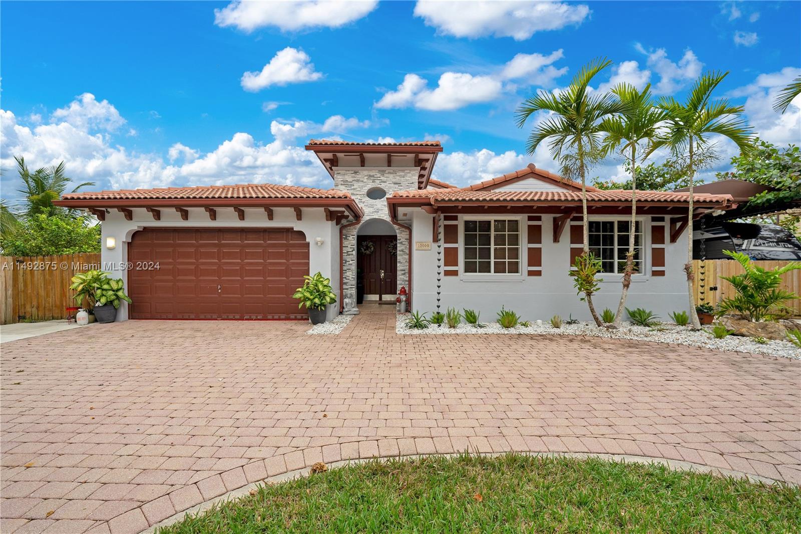 13000 SW 193rd St, Miami, Florida 33177, 4 Bedrooms Bedrooms, ,3 BathroomsBathrooms,Residential,For Sale,13000 SW 193rd St,A11492875