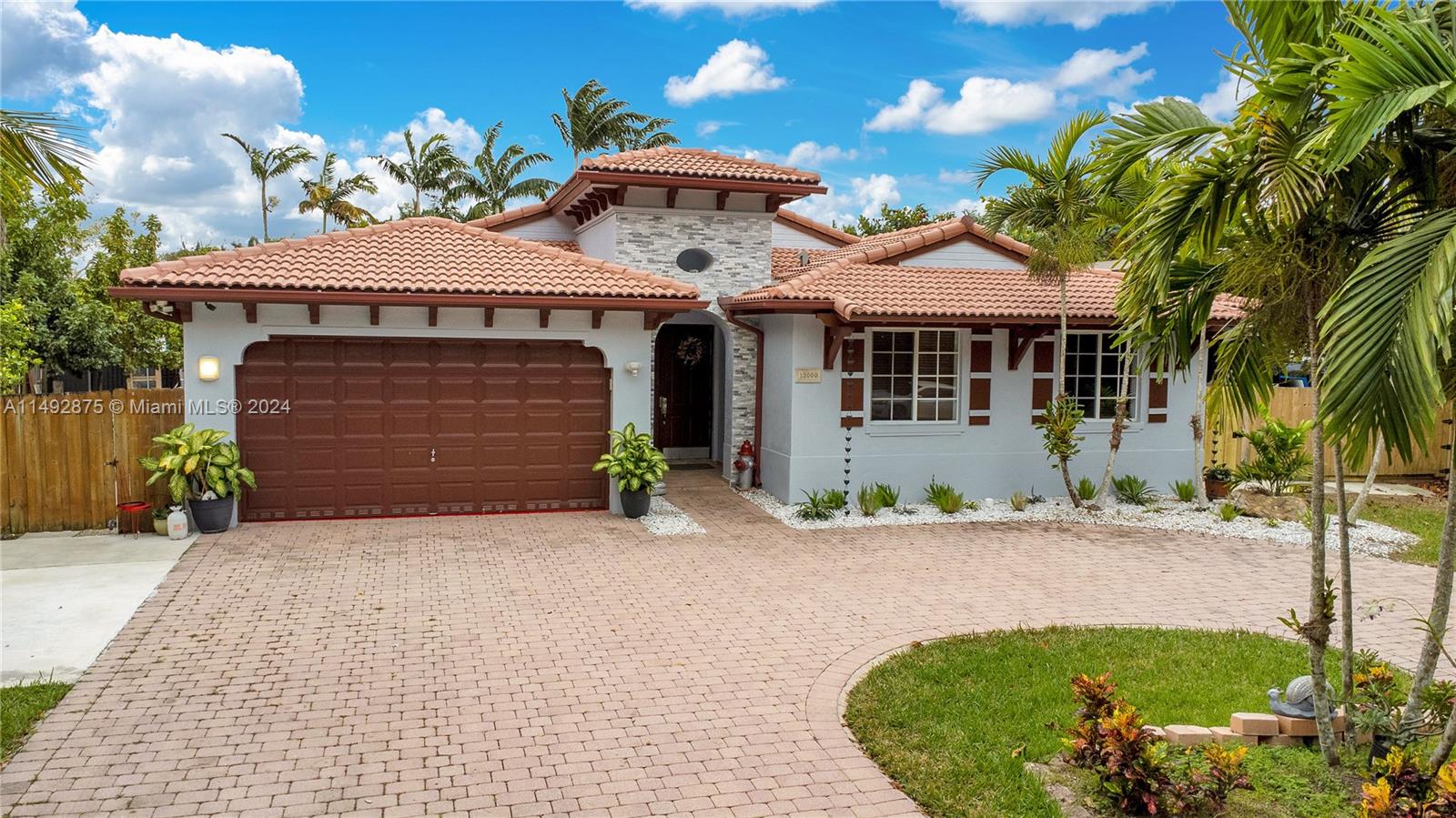13000 SW 193rd St, Miami, Florida 33177, 4 Bedrooms Bedrooms, ,3 BathroomsBathrooms,Residential,For Sale,13000 SW 193rd St,A11492875