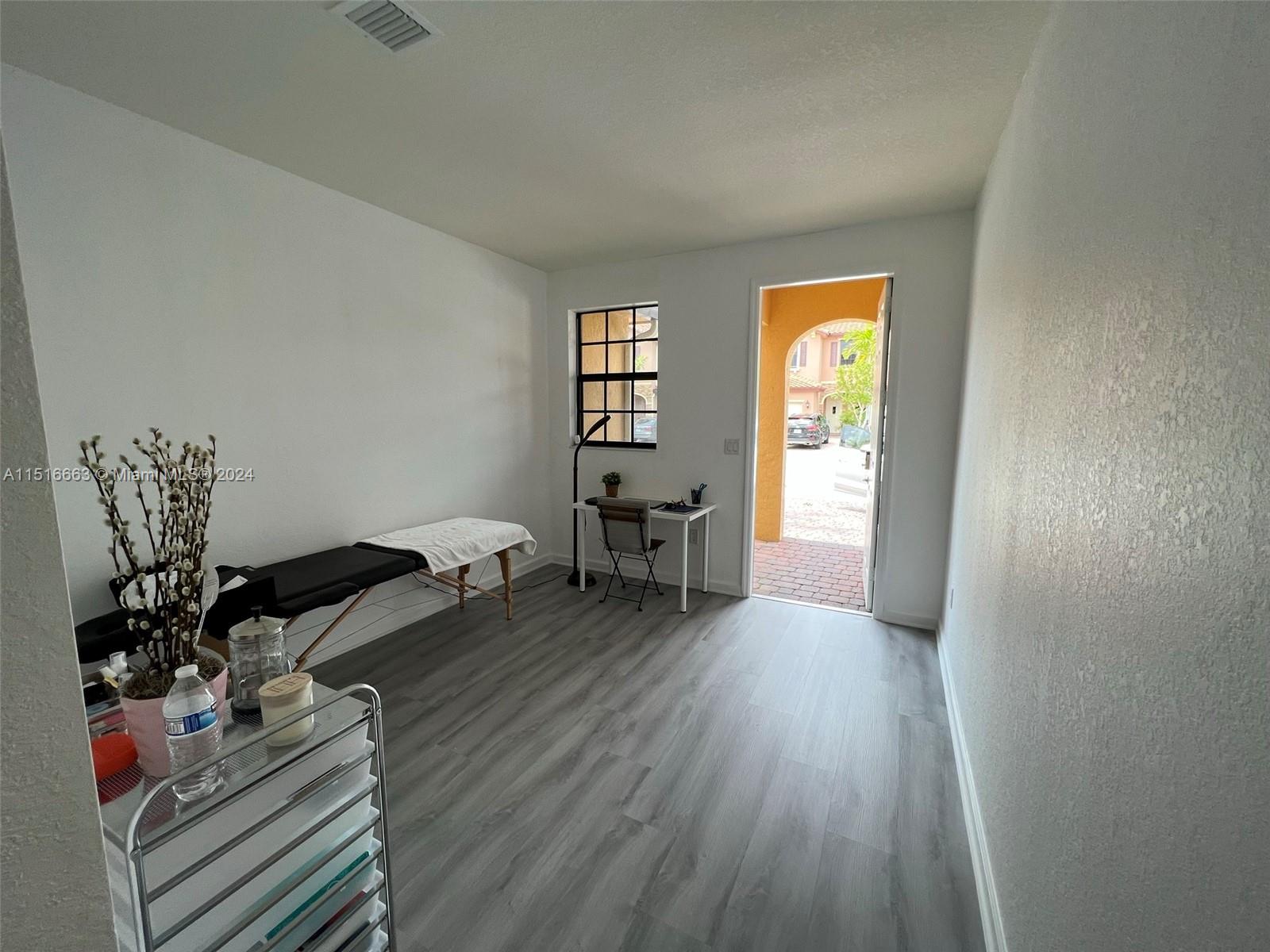 3376 SE 1st St, Homestead, Florida 33033, 3 Bedrooms Bedrooms, ,2 BathroomsBathrooms,Residential,For Sale,3376 SE 1st St,A11516663