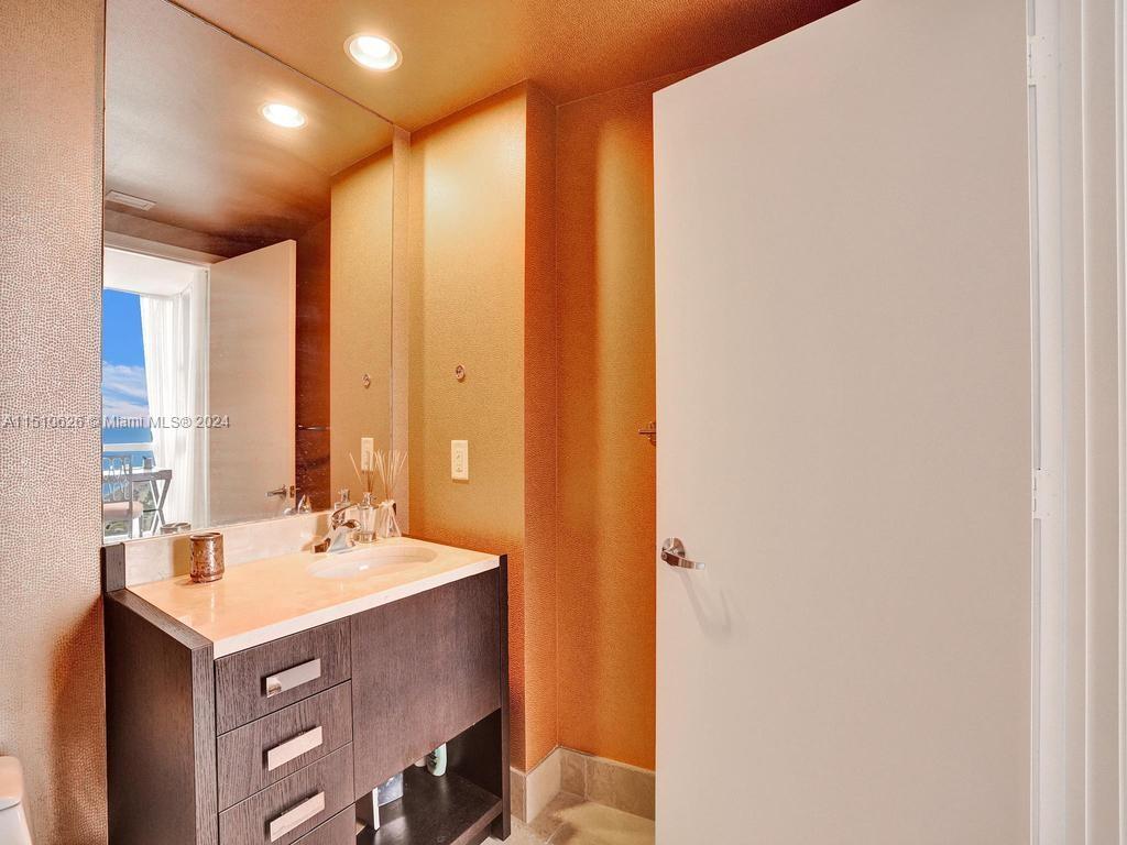 18201 Collins Ave 1604, Sunny Isles Beach, Florida 33160, 2 Bedrooms Bedrooms, ,2 BathroomsBathrooms,Residential,For Sale,18201 Collins Ave 1604,A11510626