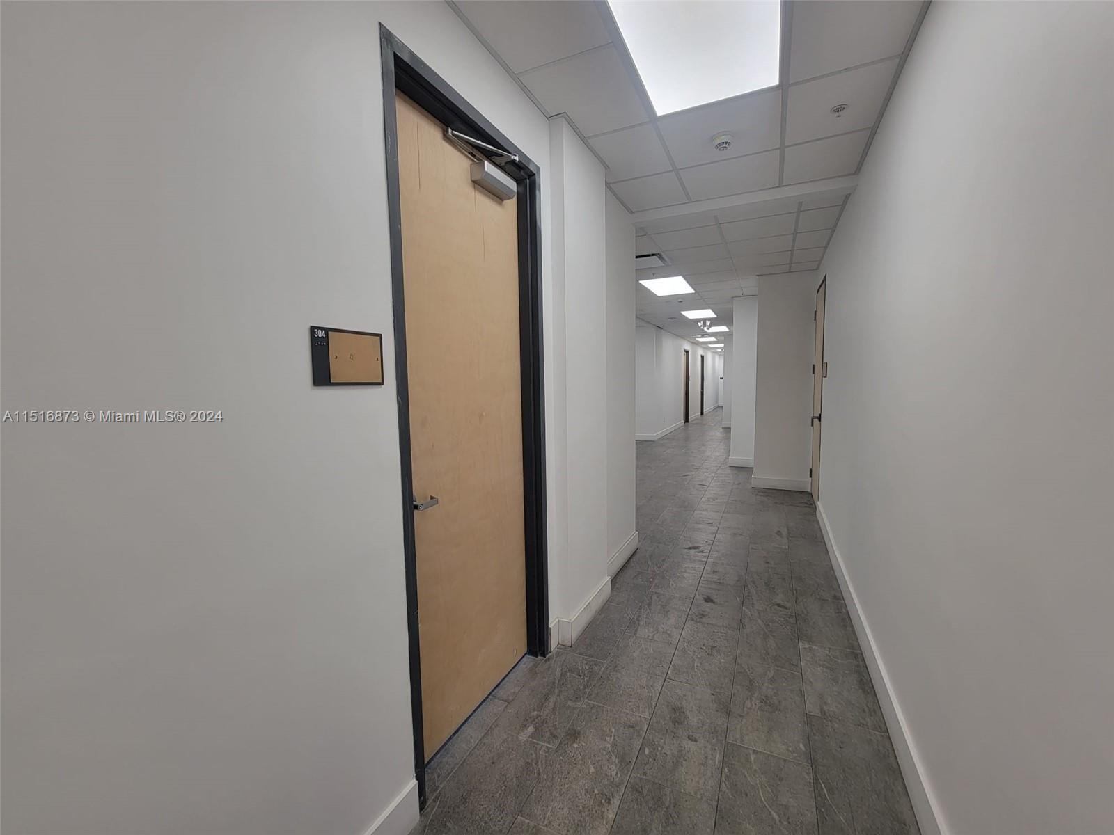 10450 NW 33rd St 304, Doral, Florida 33172, ,Commercialsale,For Sale,10450 NW 33rd St 304,A11516873