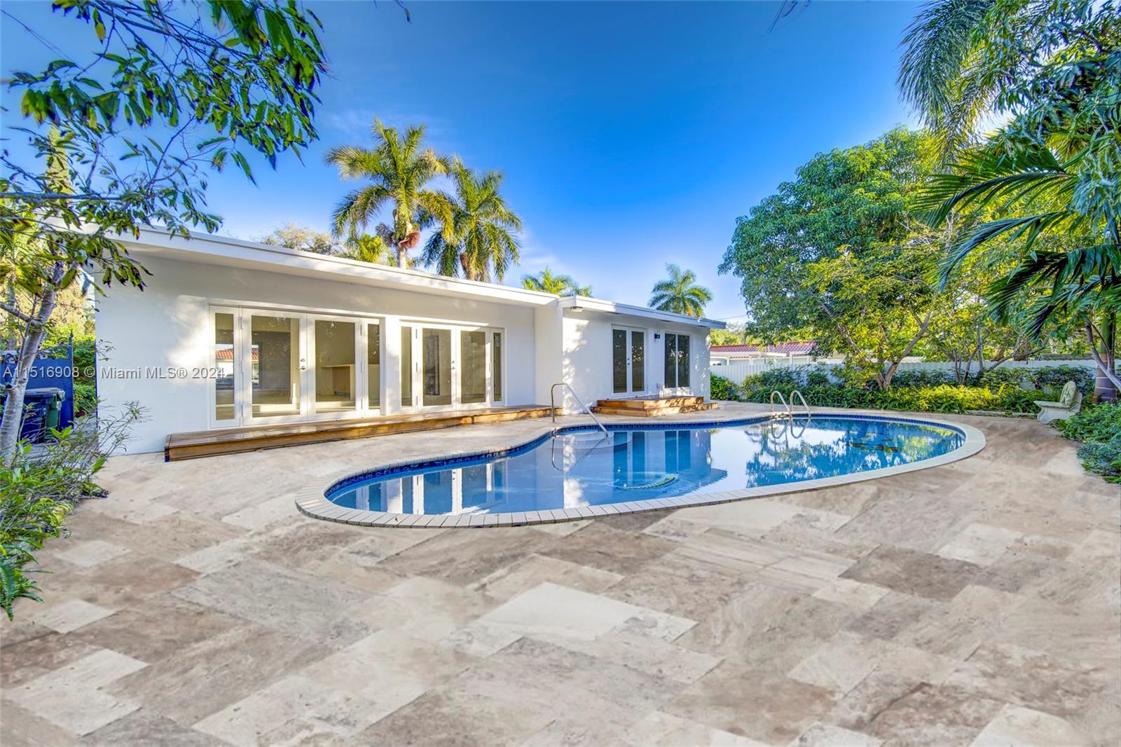 2020 Alamanda Dr 2020, North Miami, Florida 33181, 4 Bedrooms Bedrooms, ,3 BathroomsBathrooms,Residentiallease,For Rent,2020 Alamanda Dr 2020,A11516908