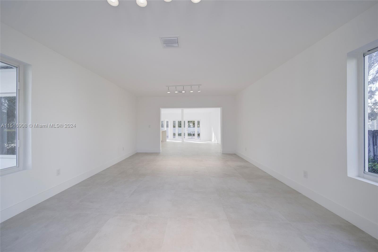 2020 Alamanda Dr 2020, North Miami, Florida 33181, 4 Bedrooms Bedrooms, ,3 BathroomsBathrooms,Residentiallease,For Rent,2020 Alamanda Dr 2020,A11516908