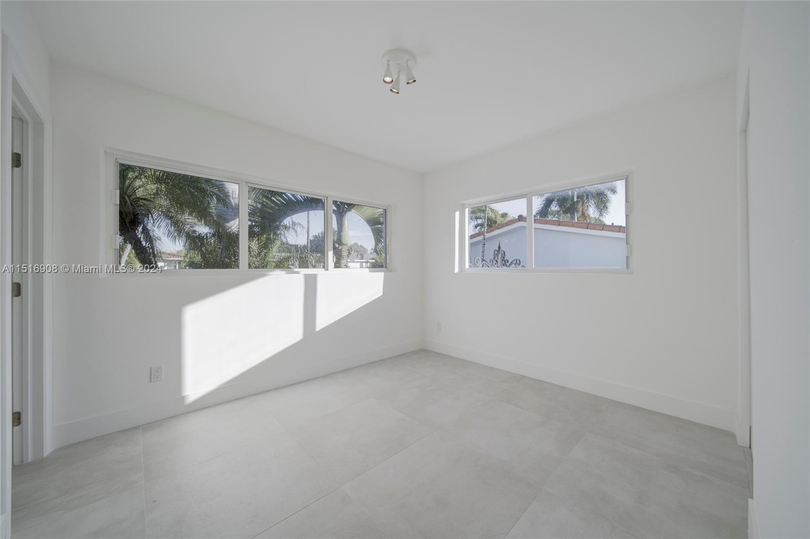 2020 Alamanda Dr 2020, North Miami, Florida 33181, 4 Bedrooms Bedrooms, ,3 BathroomsBathrooms,Residentiallease,For Rent,2020 Alamanda Dr 2020,A11516908