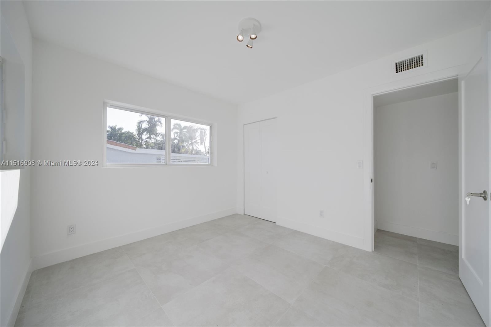 2020 Alamanda Dr 2020, North Miami, Florida 33181, 4 Bedrooms Bedrooms, ,3 BathroomsBathrooms,Residentiallease,For Rent,2020 Alamanda Dr 2020,A11516908
