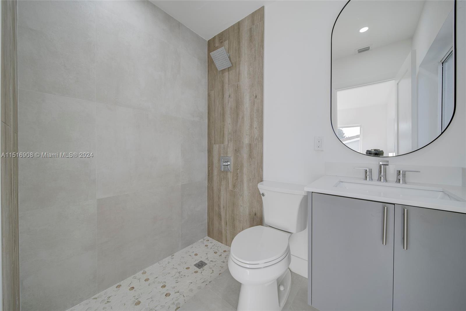 2020 Alamanda Dr 2020, North Miami, Florida 33181, 4 Bedrooms Bedrooms, ,3 BathroomsBathrooms,Residentiallease,For Rent,2020 Alamanda Dr 2020,A11516908