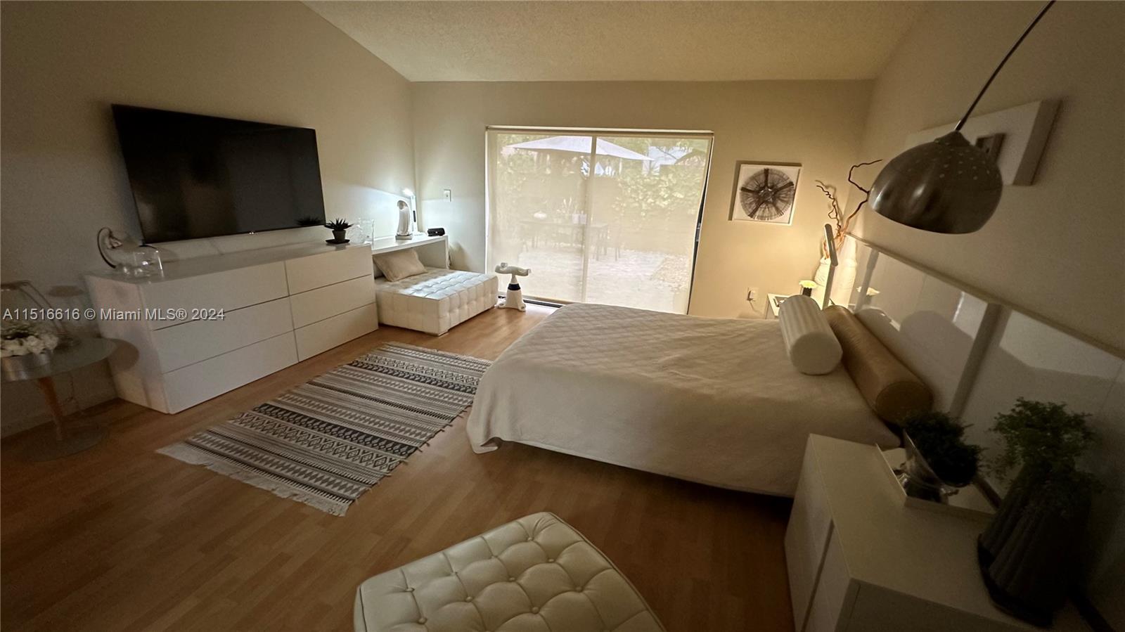 577 NE 199th Ter 1V, Miami, Florida 33179, 2 Bedrooms Bedrooms, ,2 BathroomsBathrooms,Residential,For Sale,577 NE 199th Ter 1V,A11516616