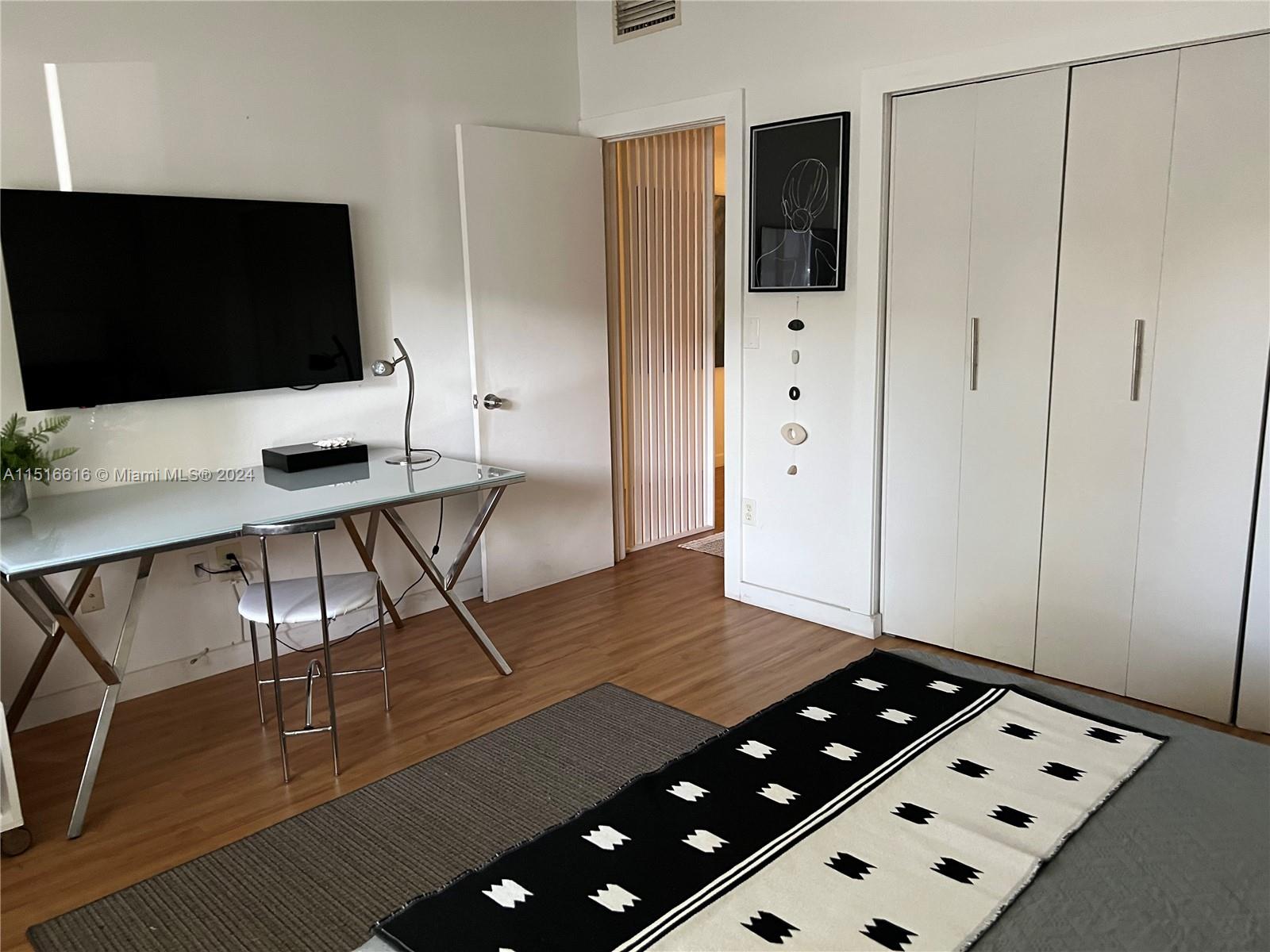 577 NE 199th Ter 1V, Miami, Florida 33179, 2 Bedrooms Bedrooms, ,2 BathroomsBathrooms,Residential,For Sale,577 NE 199th Ter 1V,A11516616