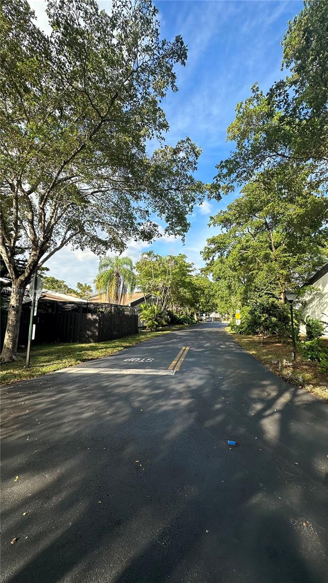 577 NE 199th Ter 1V, Miami, Florida 33179, 2 Bedrooms Bedrooms, ,2 BathroomsBathrooms,Residential,For Sale,577 NE 199th Ter 1V,A11516616