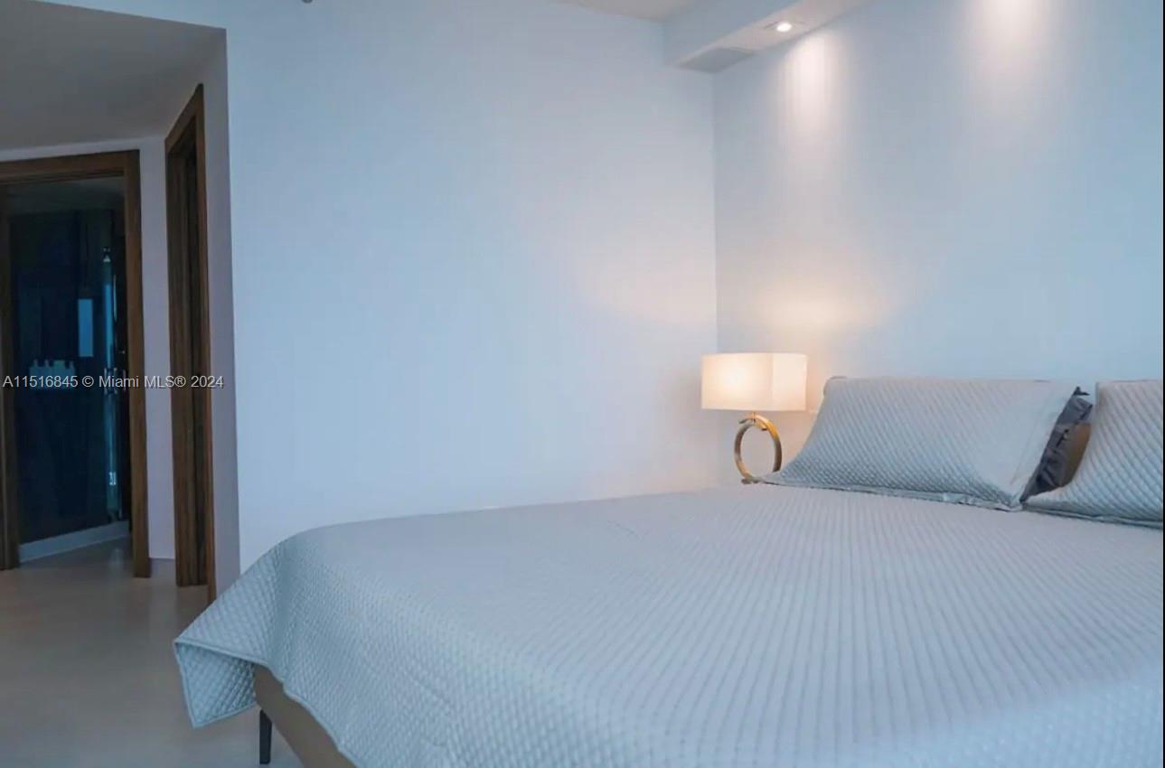 16699 collins av 3202, Sunny Isles Beach, Florida 33160, 2 Bedrooms Bedrooms, ,2 BathroomsBathrooms,Residentiallease,For Rent,16699 collins av 3202,A11516845