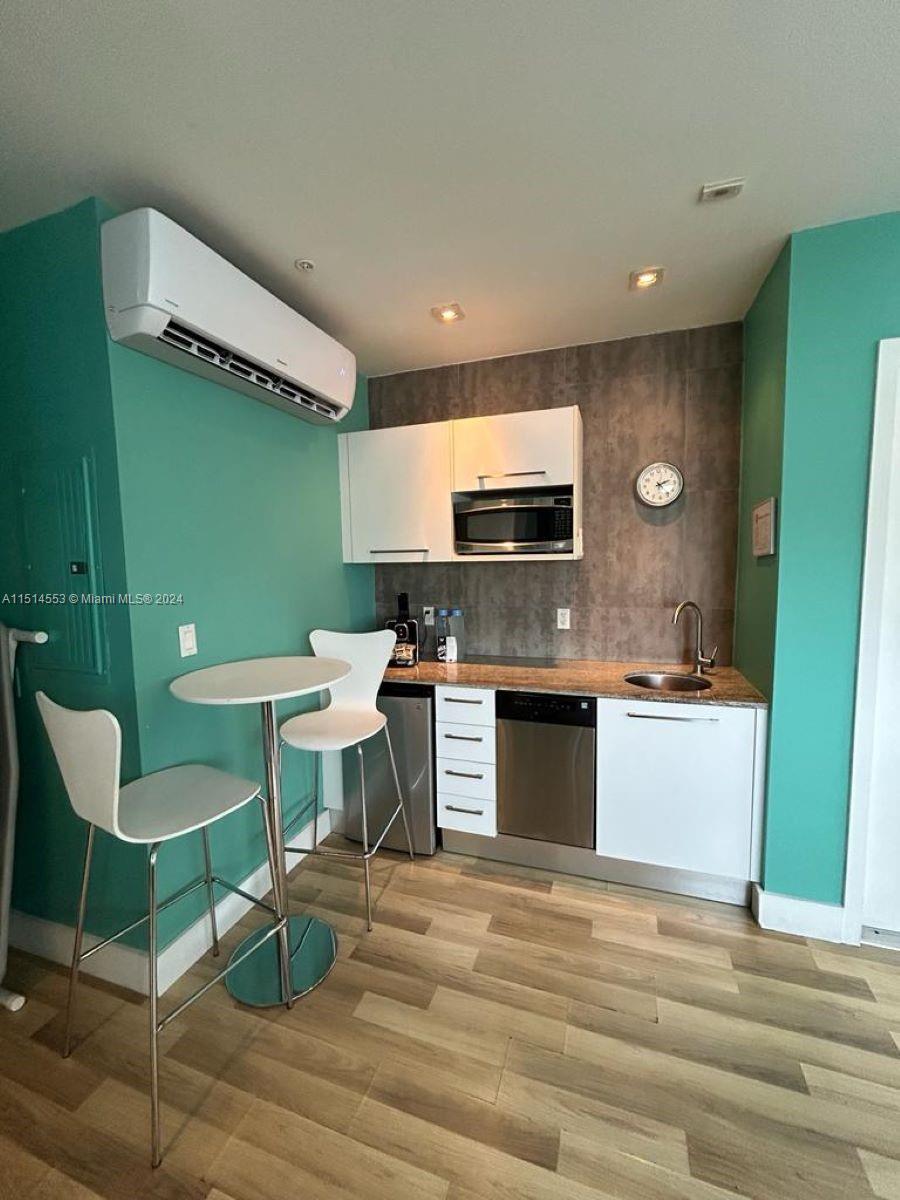 1816 Meridian Ave 28, Miami Beach, Florida 33139, ,1 BathroomBathrooms,Residential,For Sale,1816 Meridian Ave 28,A11514553