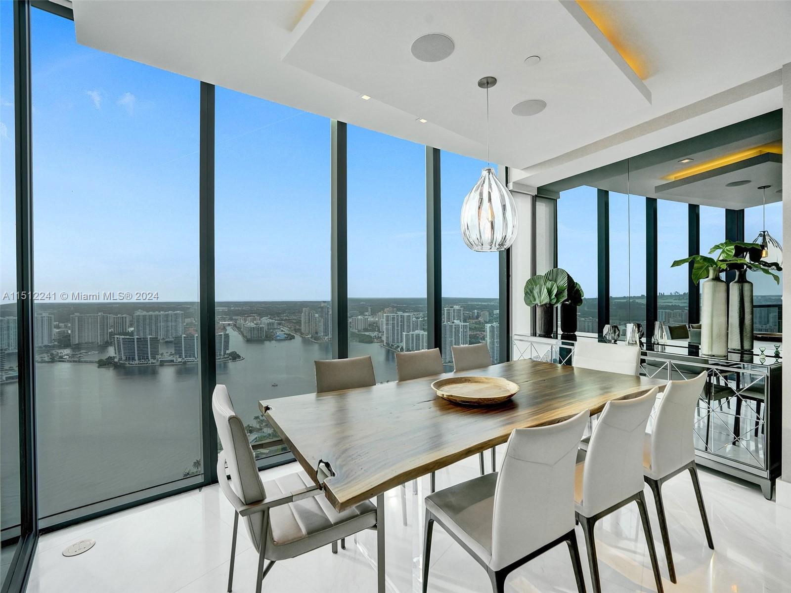 18555 Collins Ave 4403, Sunny Isles Beach, Florida 33160, 3 Bedrooms Bedrooms, ,4 BathroomsBathrooms,Residential,For Sale,18555 Collins Ave 4403,A11512241
